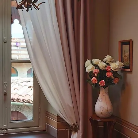 Vista Panoramica Giardino E Montagne דירה Magreglio