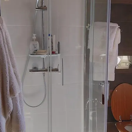 Διαμέρισμα Vista Panoramica Giardino E Montagne *